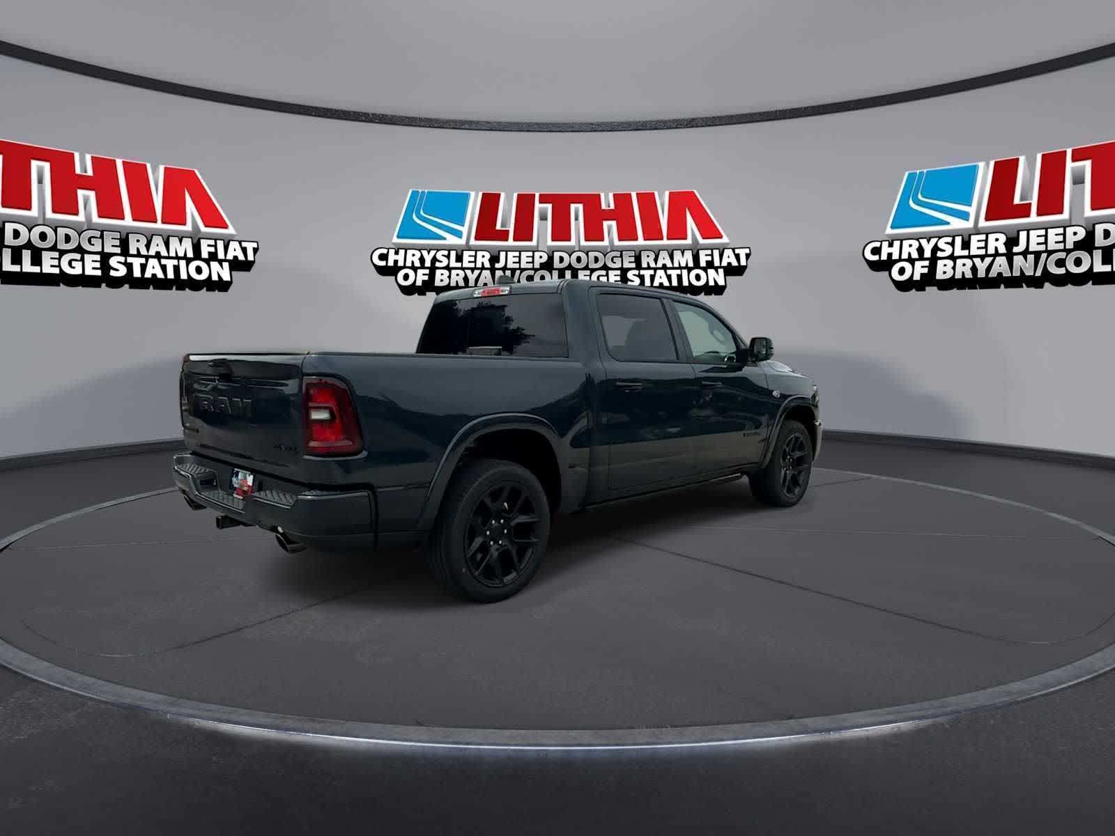 Thumbnail: 2026 RAM 1500 - 8
