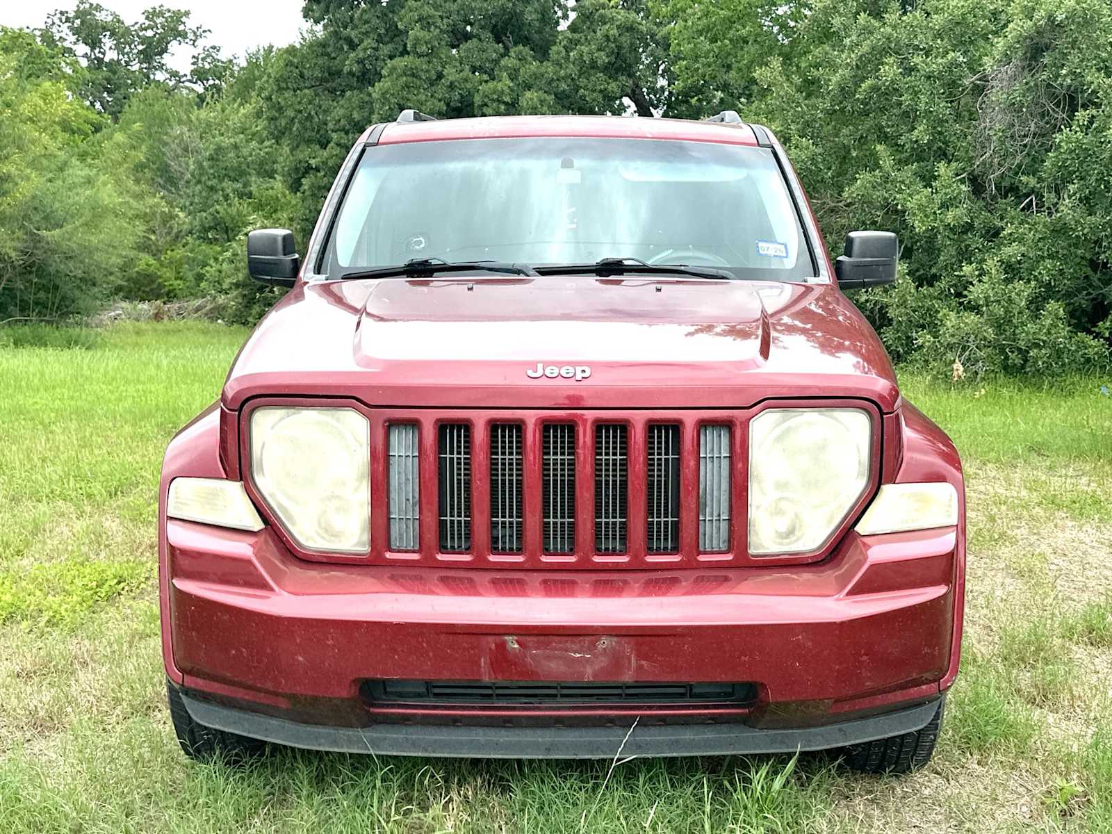 Thumbnail: 2012 Jeep Liberty - 2
