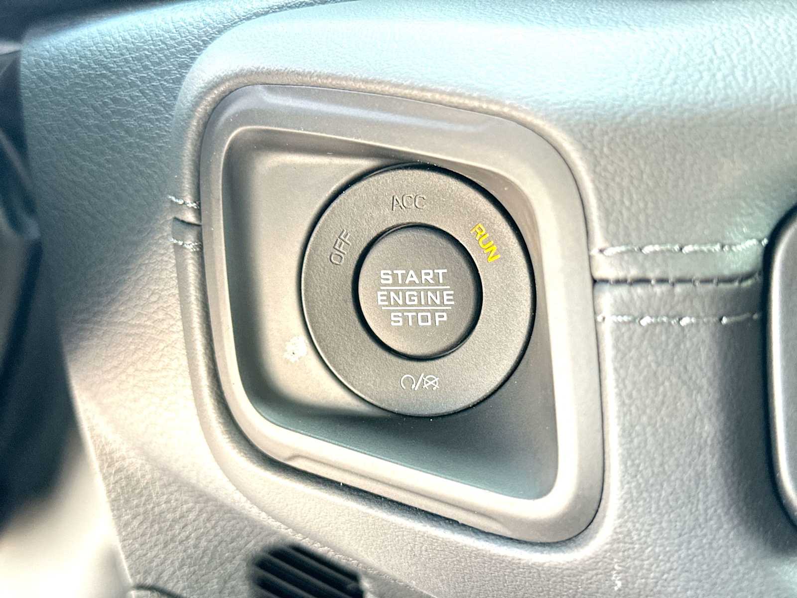 Thumbnail: 2026 Jeep Wrangler - 27
