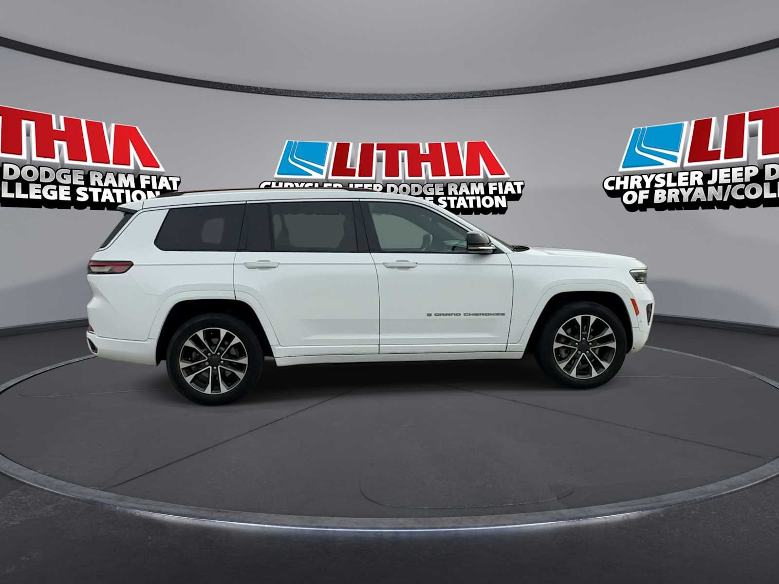 Thumbnail: 2021 Jeep Grand Cherokee L - 9