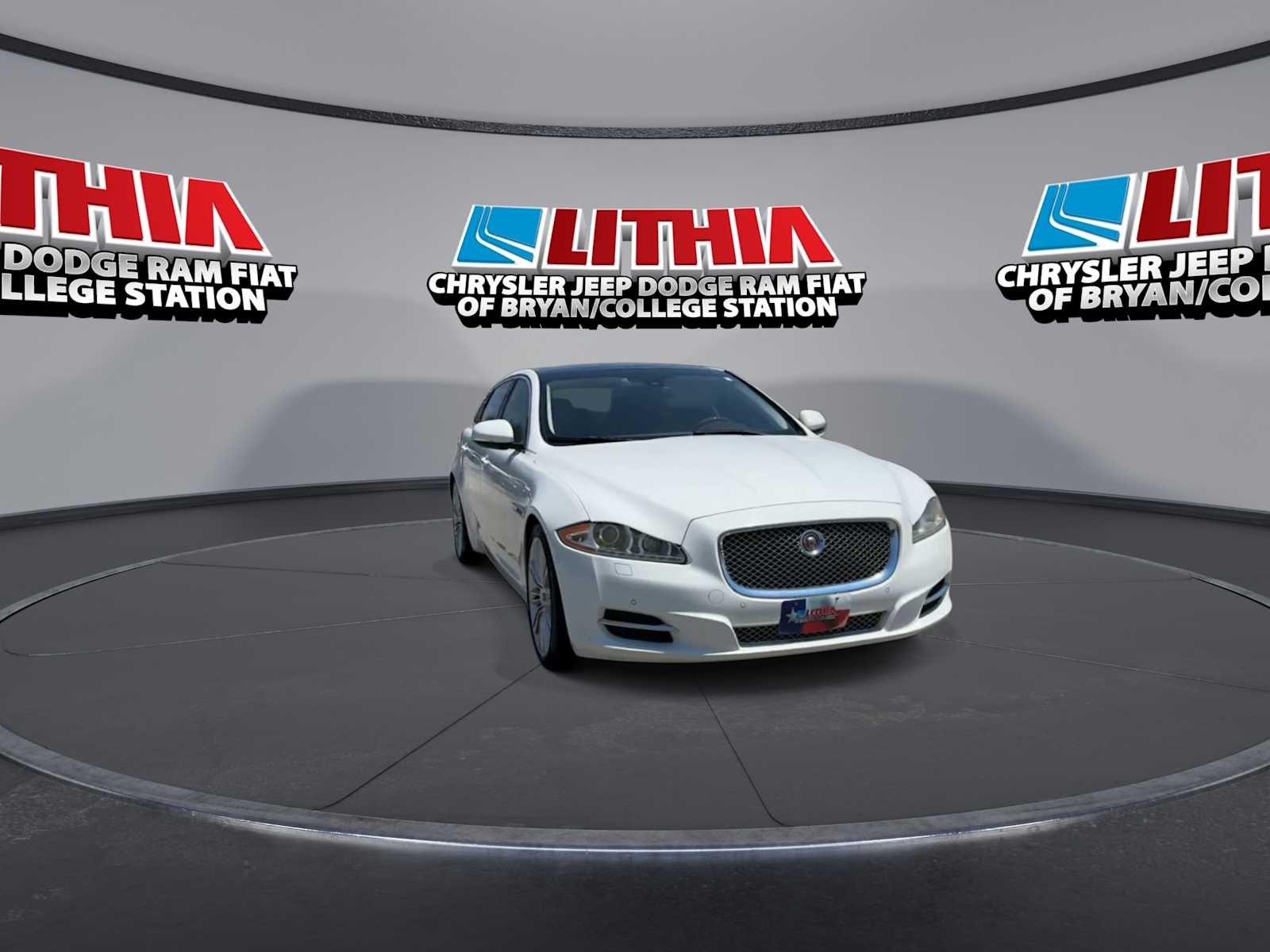 Used 2015 Jaguar XJ Portfolio with VIN SAJWA2GZXF8V84331 for sale in Bryan, TX