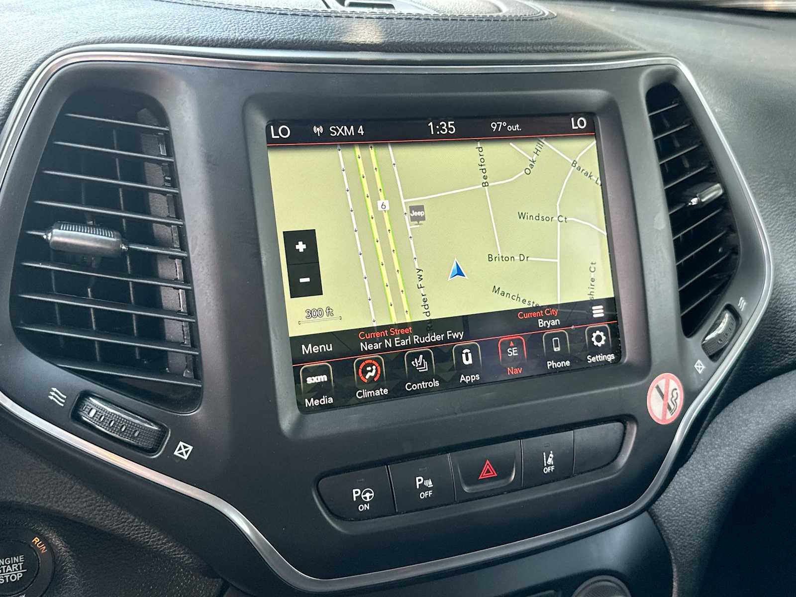 Thumbnail: 2023 Jeep Cherokee - 20