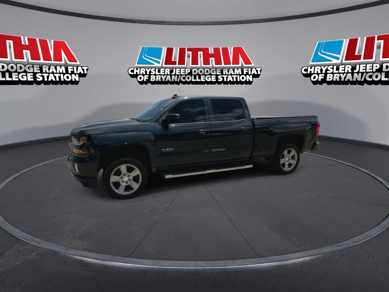Thumbnail: 2018 Chevrolet Silverado 1500 - 7