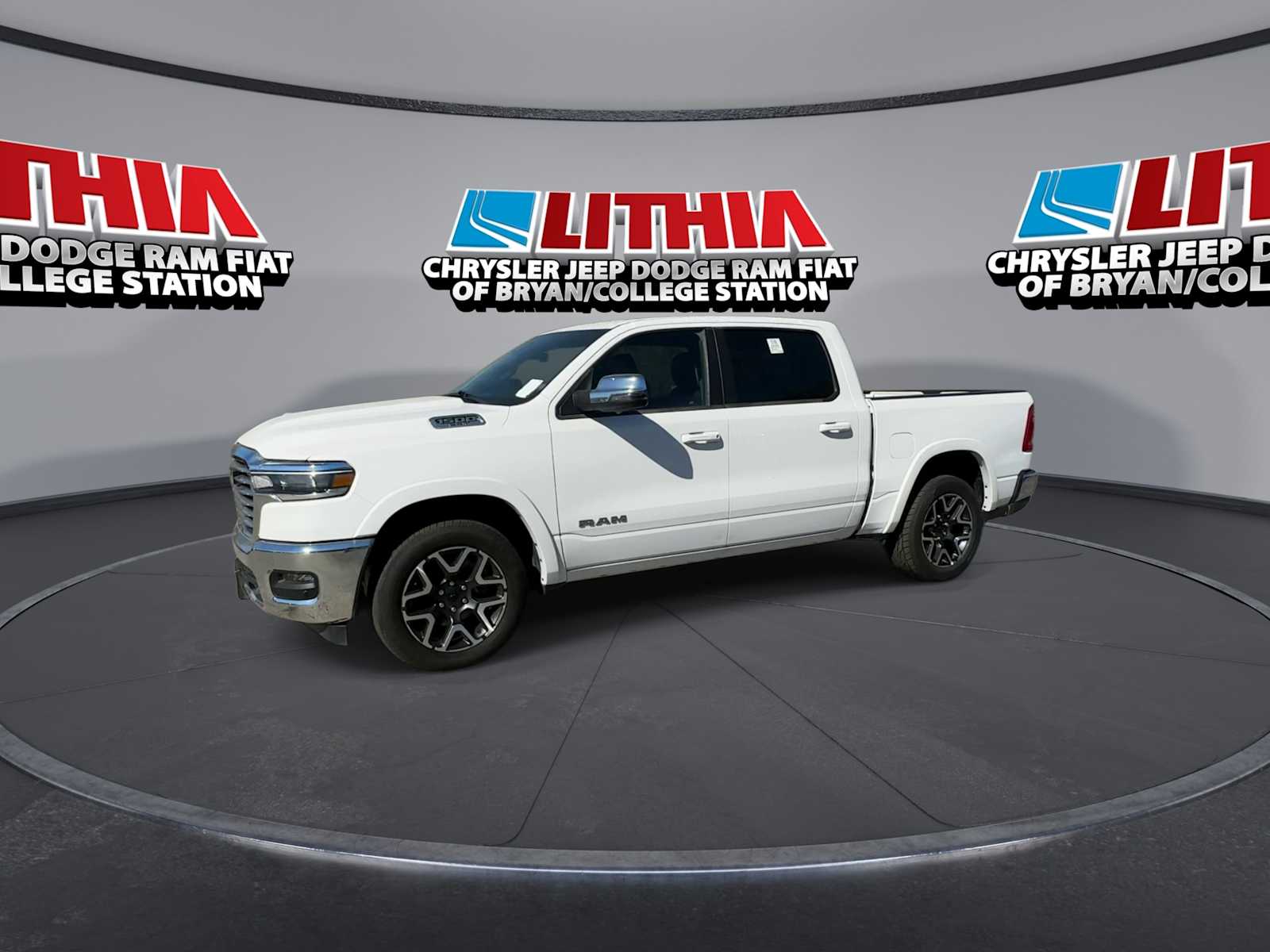 Thumbnail: 2025 RAM 1500 - 4