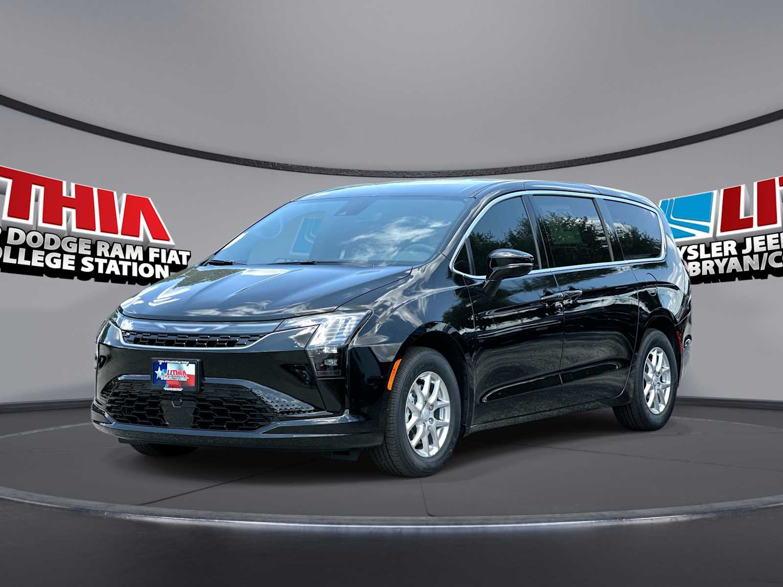 New 2027 Chrysler Pacifica SELECT