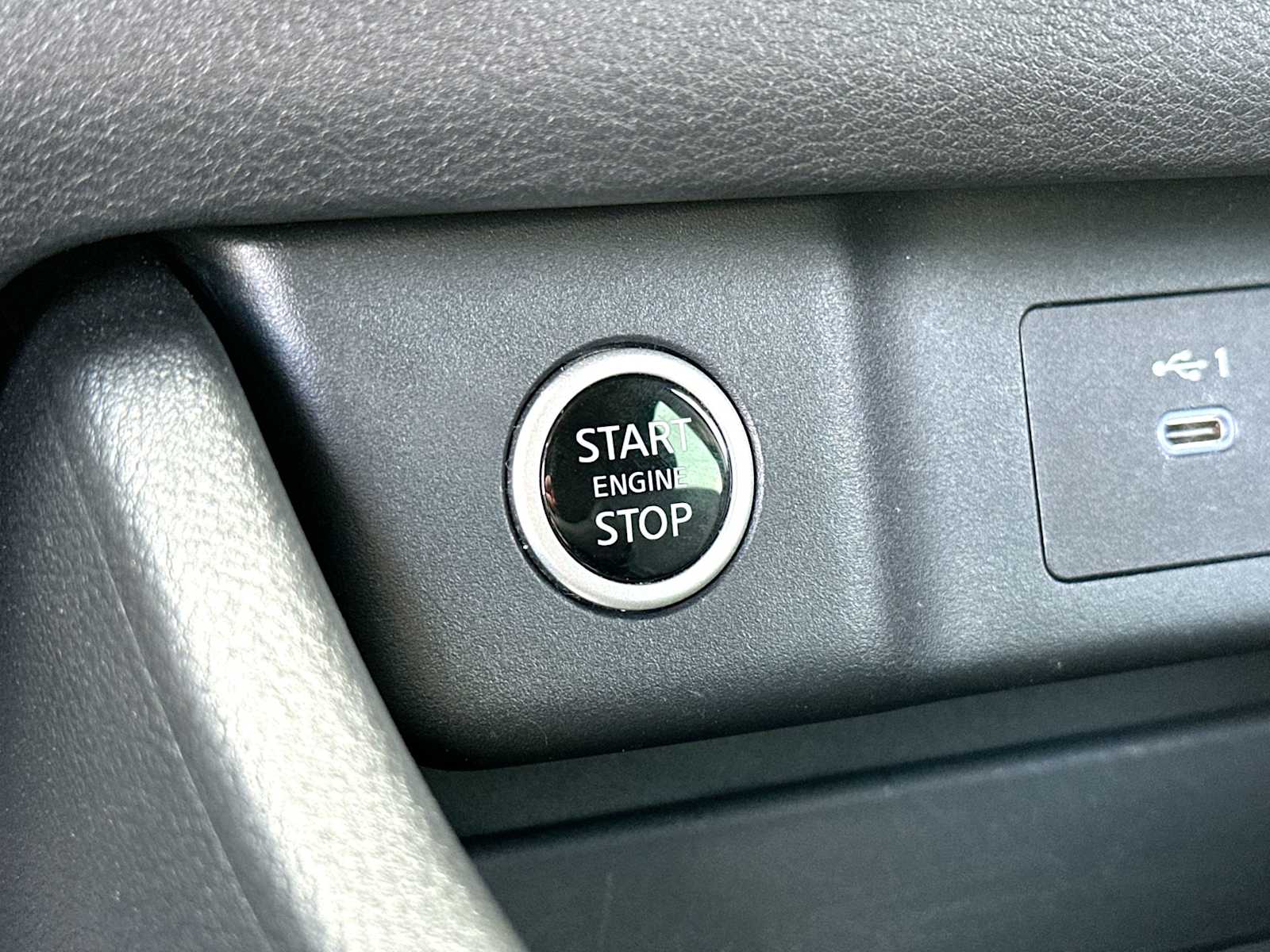 Thumbnail: 2023 Nissan Rogue - 28