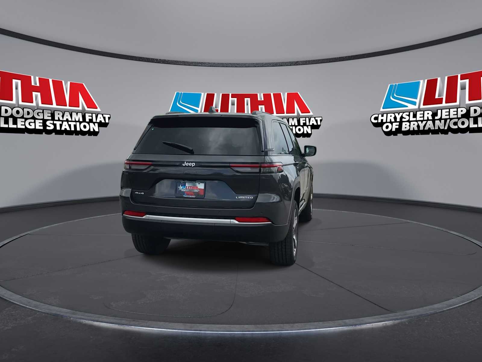 Thumbnail: 2026 Jeep Grand Cherokee - 7