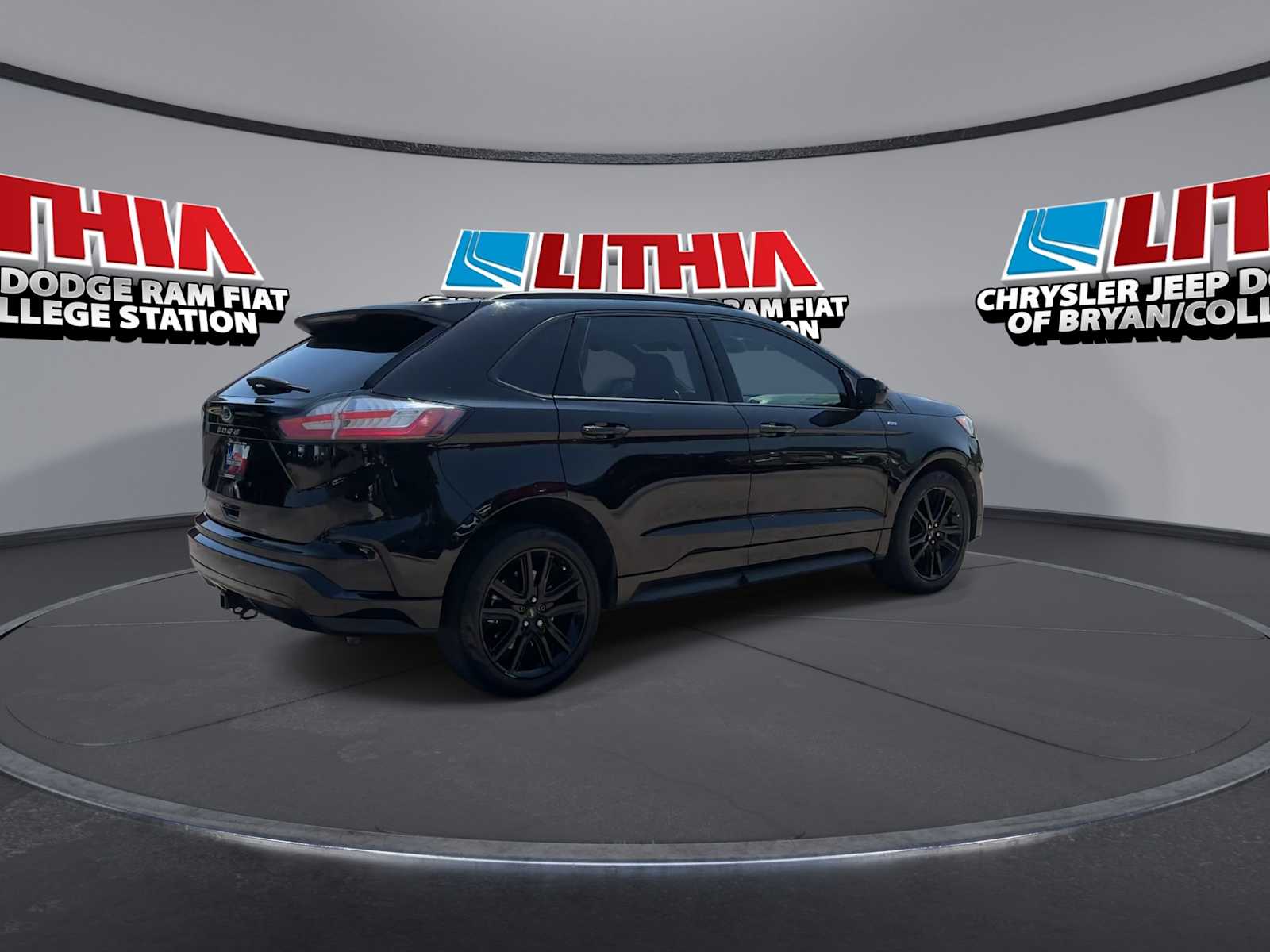 Thumbnail: 2022 Ford Edge - 8