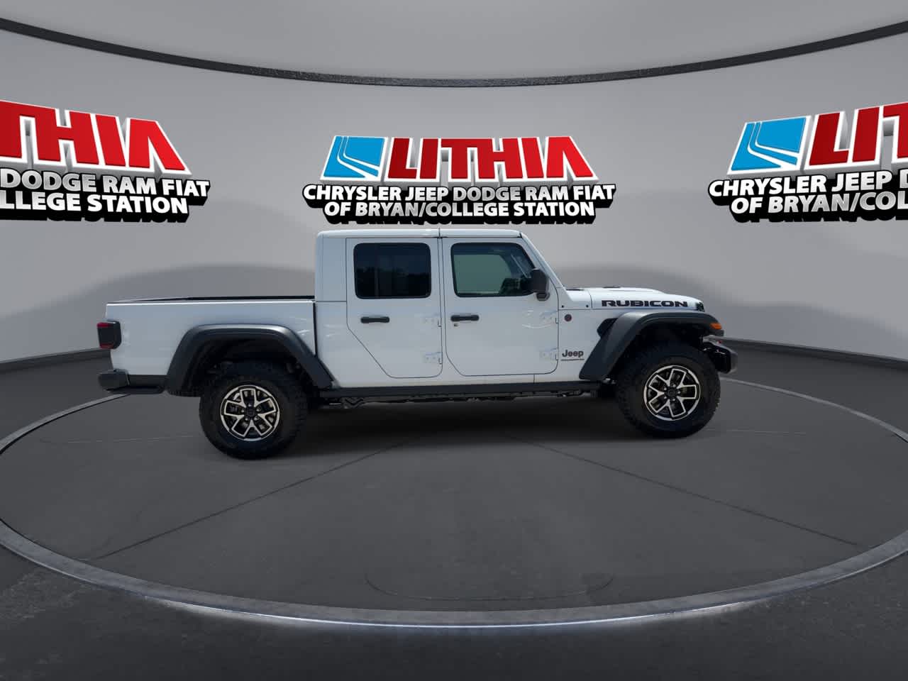 Thumbnail: 2025 Jeep Gladiator - 9