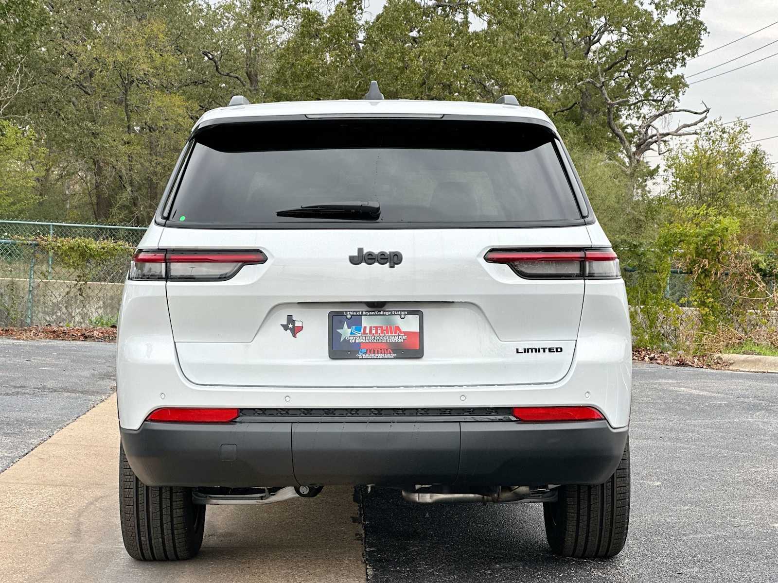 Thumbnail: 2025 Jeep Grand Cherokee - 14