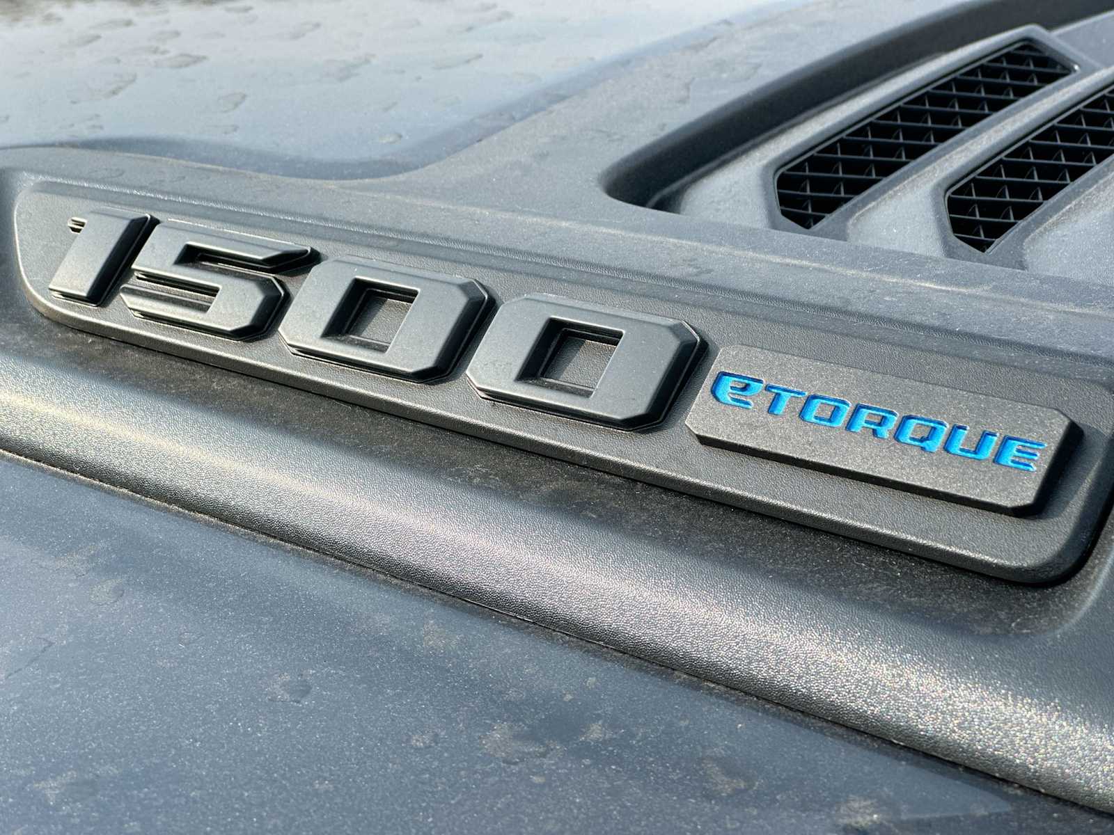 Thumbnail: 2026 RAM 1500 - 15