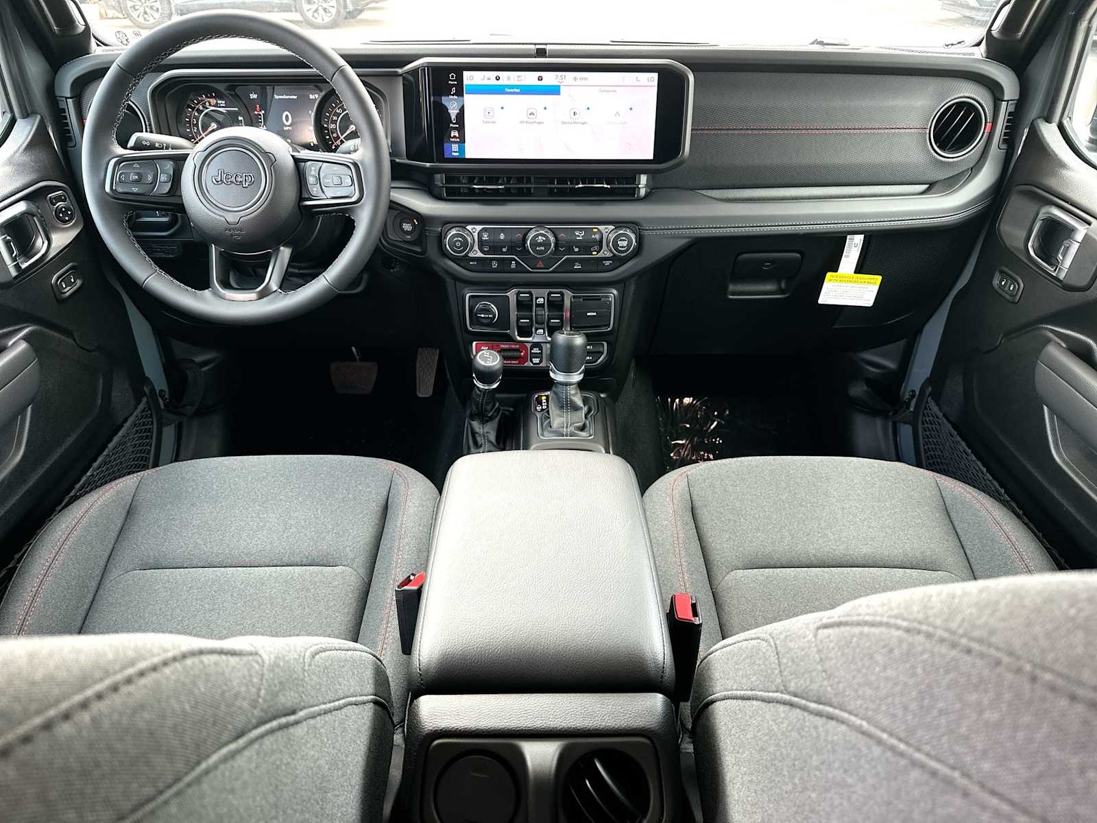 Thumbnail: 2026 Jeep Gladiator - 25