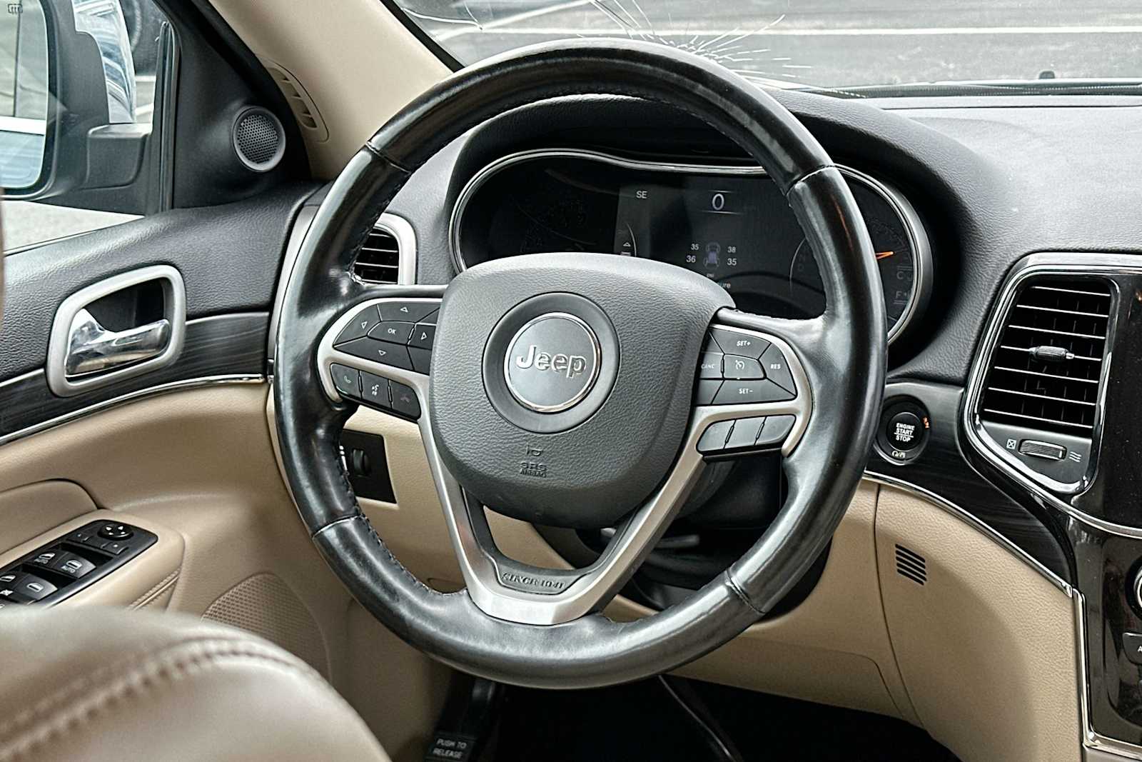 Thumbnail: 2021 Jeep Grand Cherokee - 27