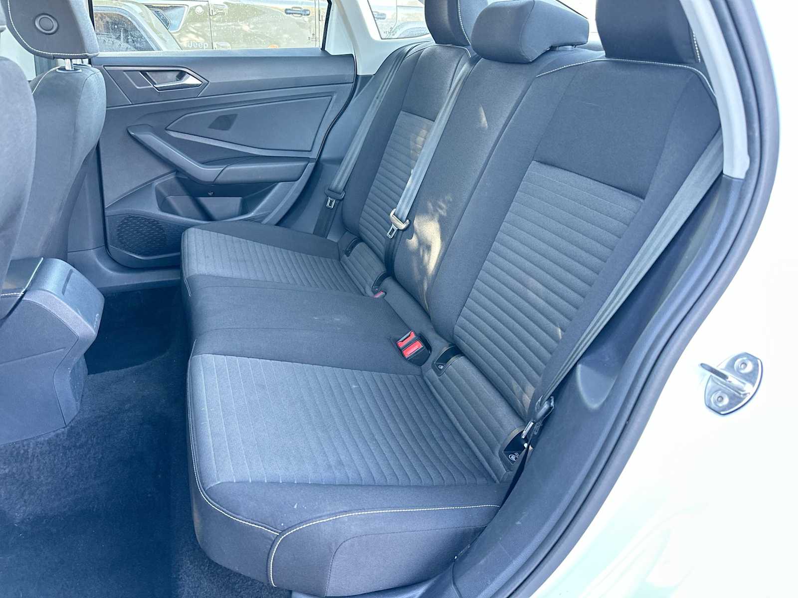 Thumbnail: 2024 Volkswagen Jetta - 23