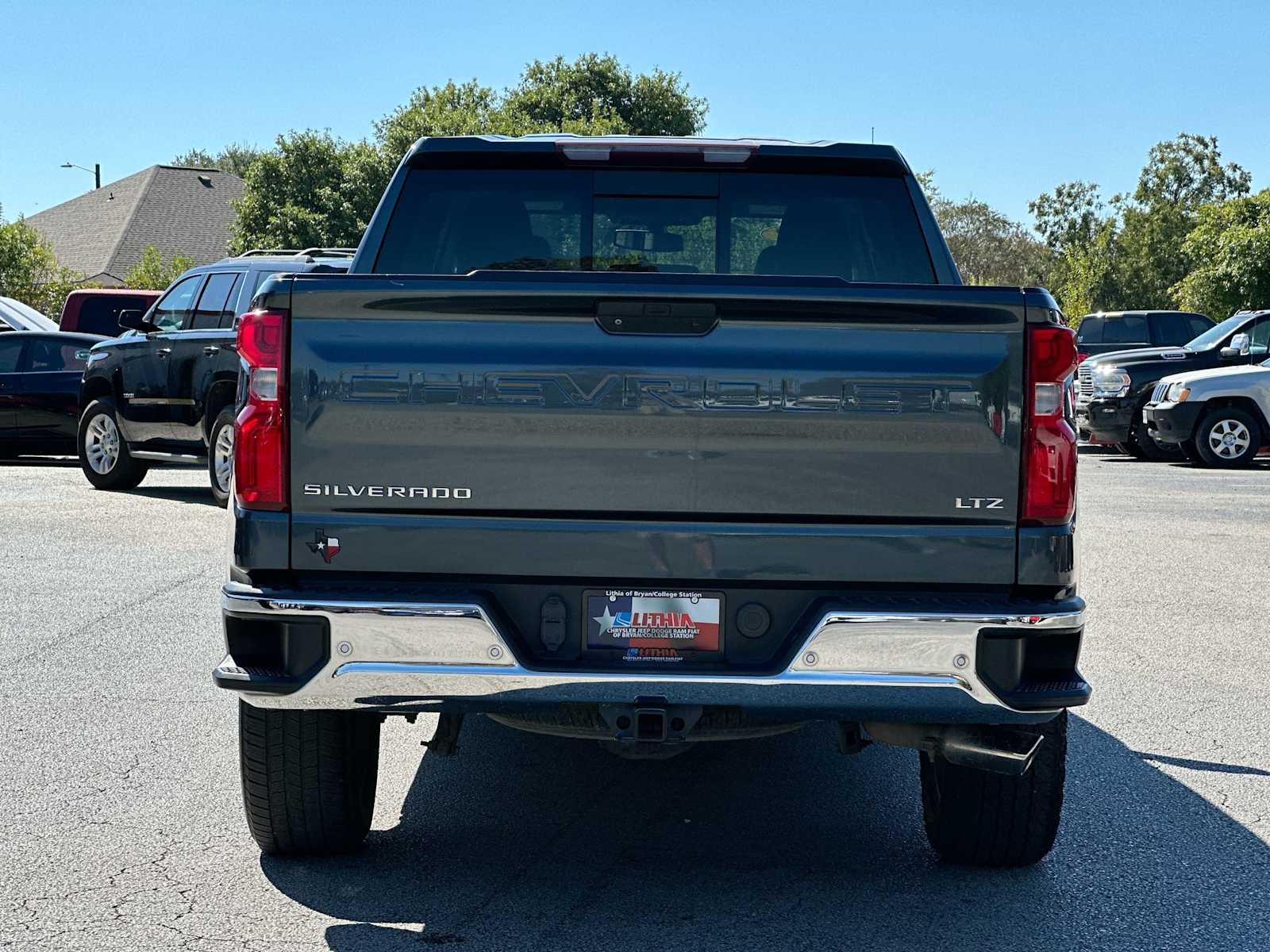 Thumbnail: 2019 Chevrolet Silverado 1500 - 14