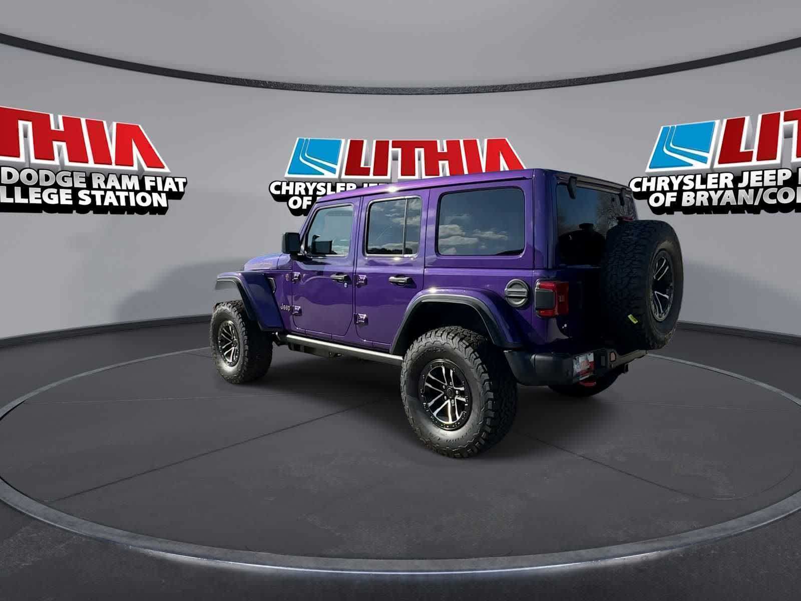 Thumbnail: 2026 Jeep Wrangler - 6