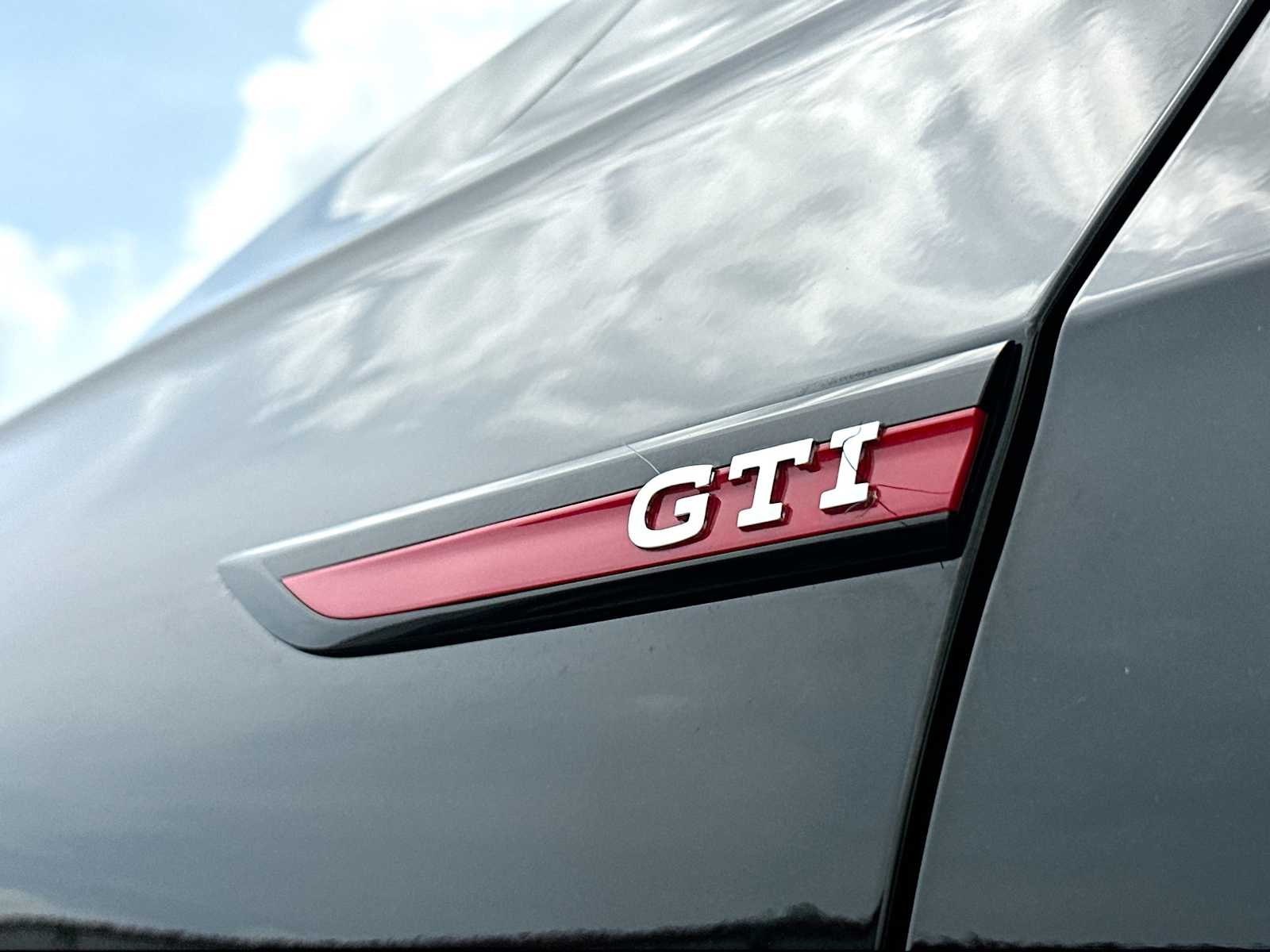 Thumbnail: 2024 Volkswagen Golf - 15