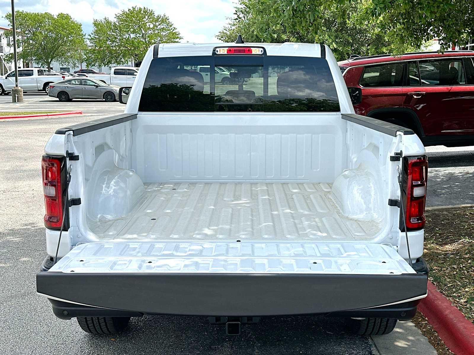 Thumbnail: 2026 RAM 1500 - 28