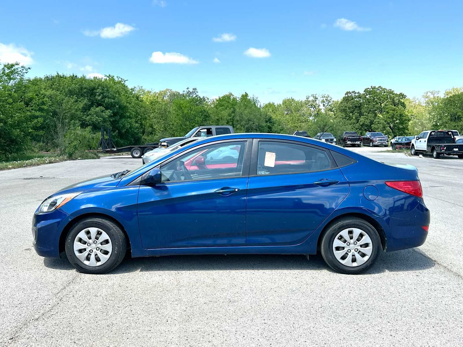 Thumbnail: 2016 Hyundai Accent - 3