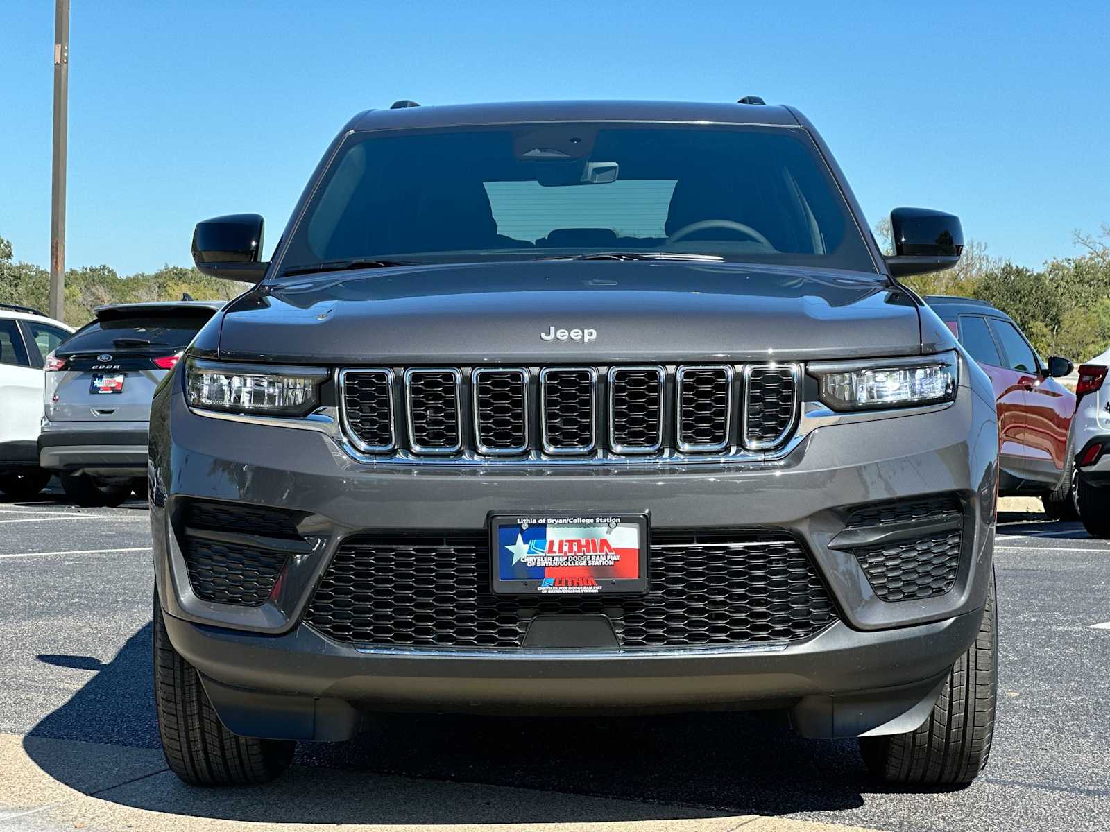 Thumbnail: 2025 Jeep Grand Cherokee - 10