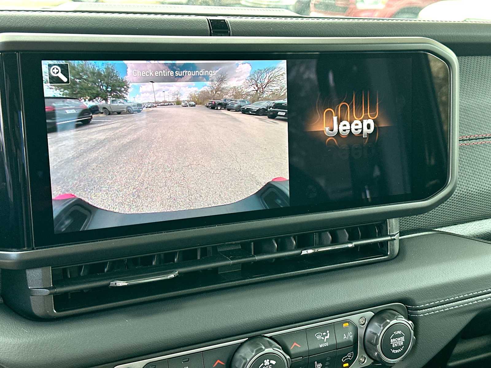 Thumbnail: 2026 Jeep Gladiator - 20