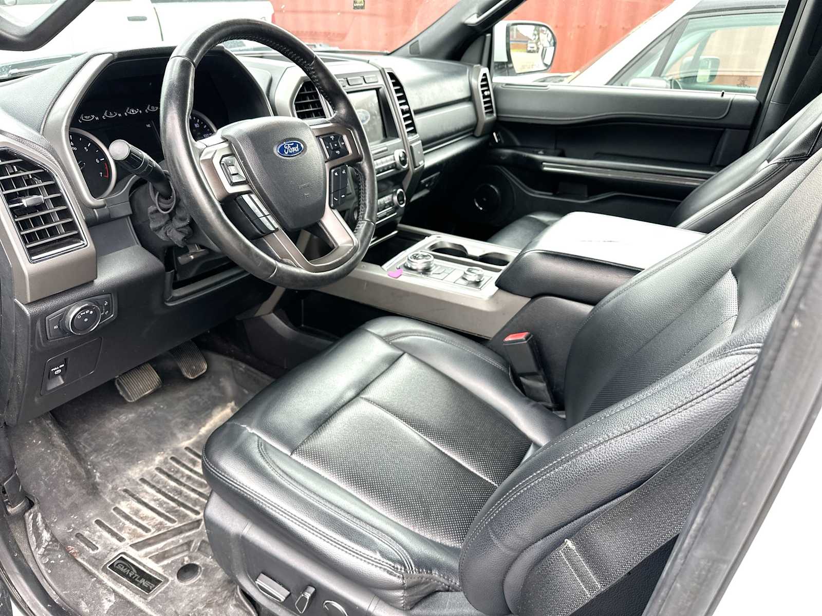 Thumbnail: 2019 Ford Expedition - 4