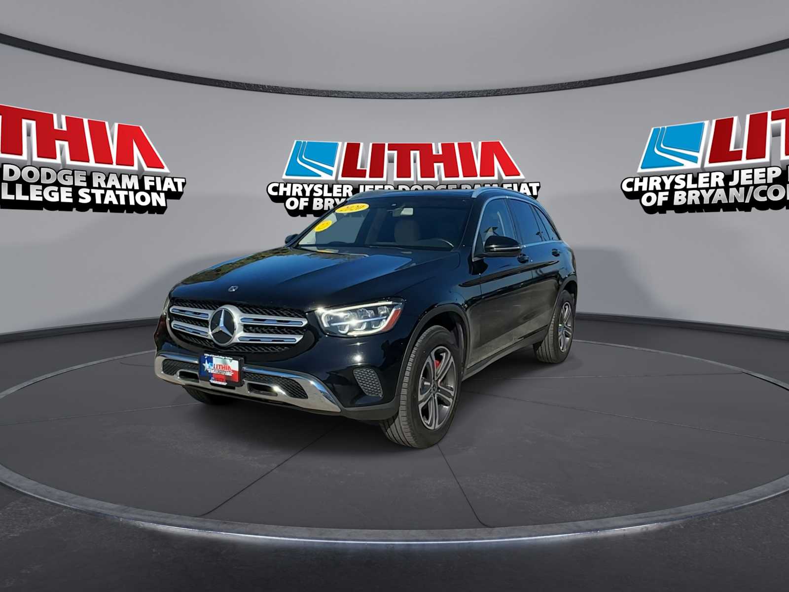 Thumbnail: 2020 Mercedes-Benz GLC - 3