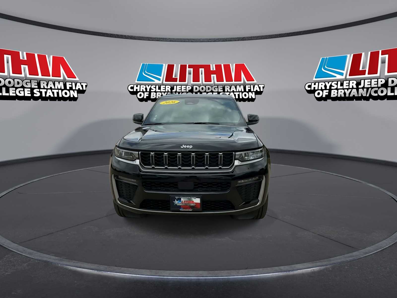 Thumbnail: 2026 Jeep Grand Cherokee - 3
