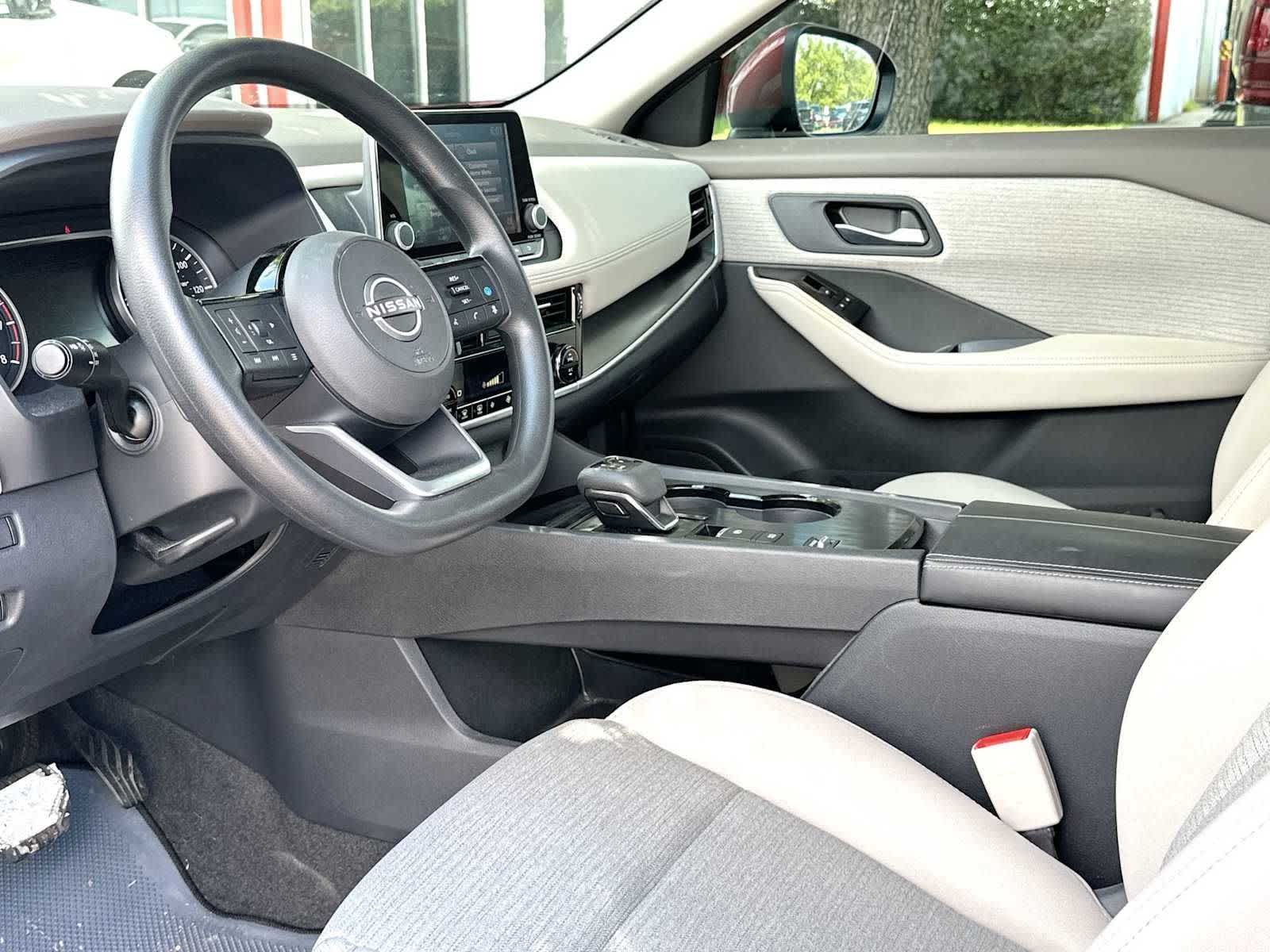 Thumbnail: 2023 Nissan Rogue - 18