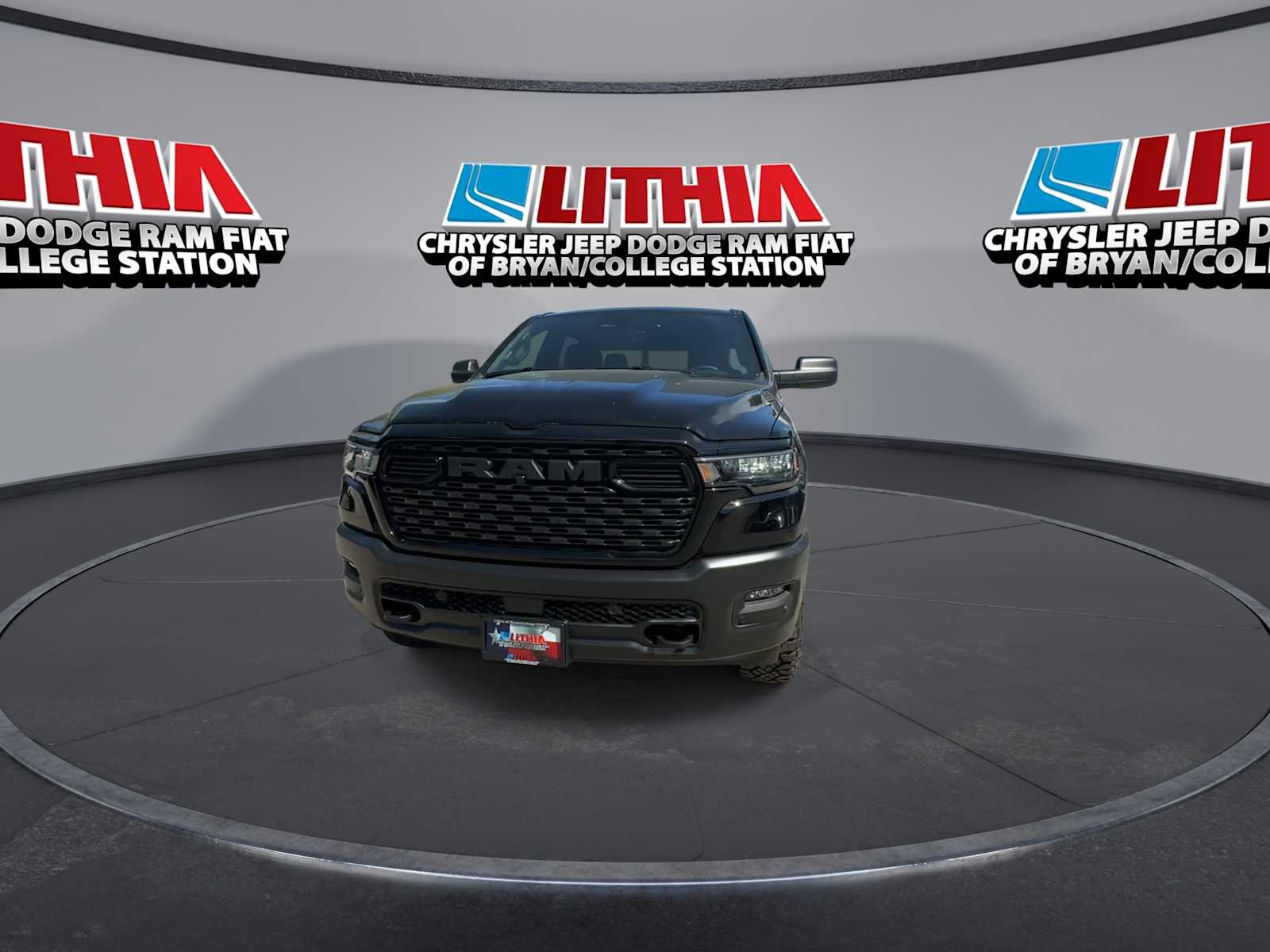 New 2027 Ram 1500 TRADESMAN CREW CAB 4X4 Pickup