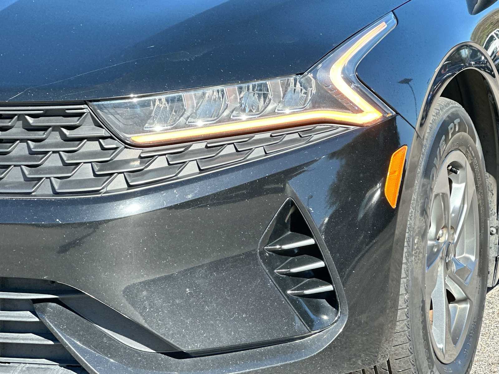 Thumbnail: 2022 Kia K5 - 16