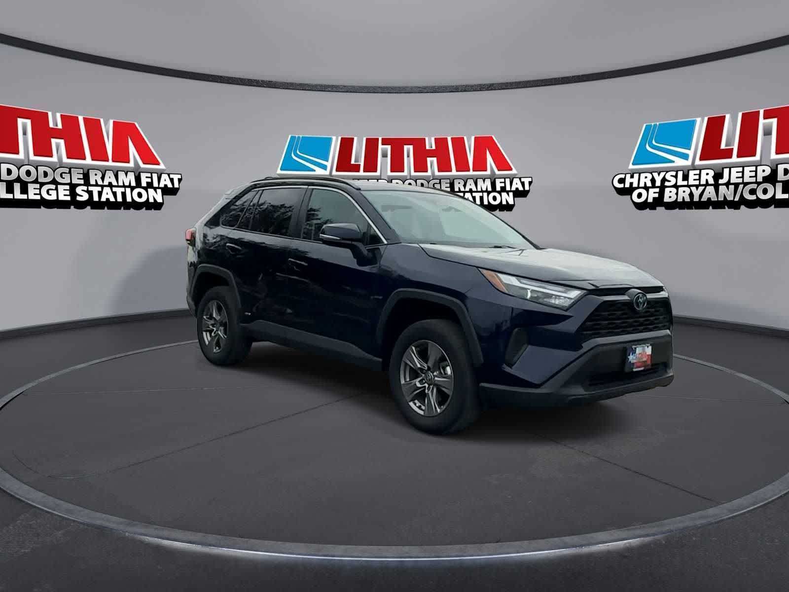 Thumbnail: 2024 Toyota RAV4 - 2