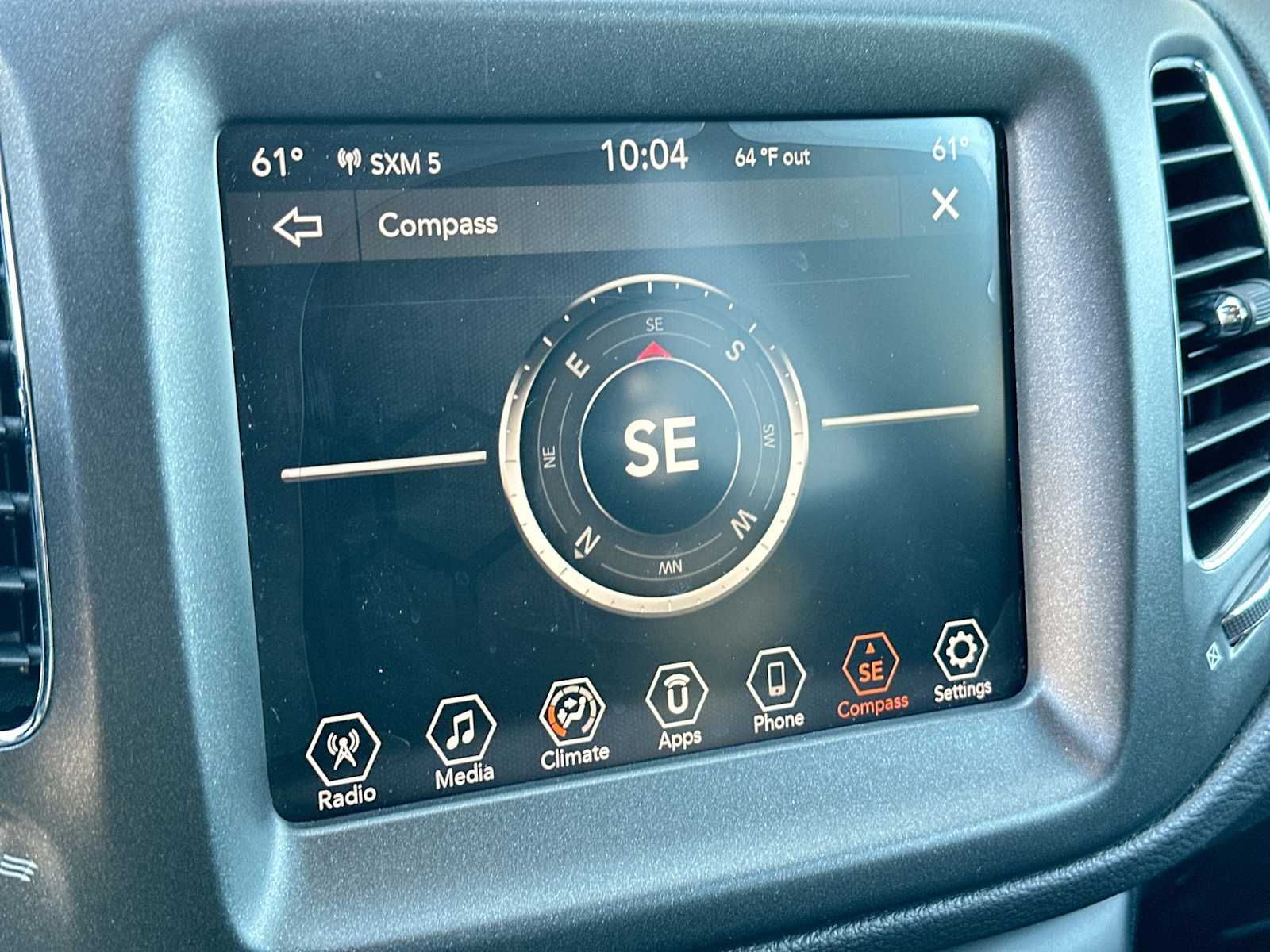 Thumbnail: 2021 Jeep Compass - 20