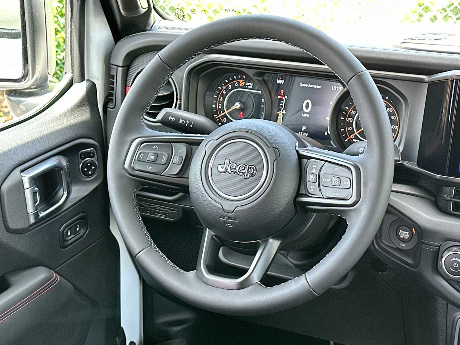 Thumbnail: 2025 Jeep Gladiator - 27