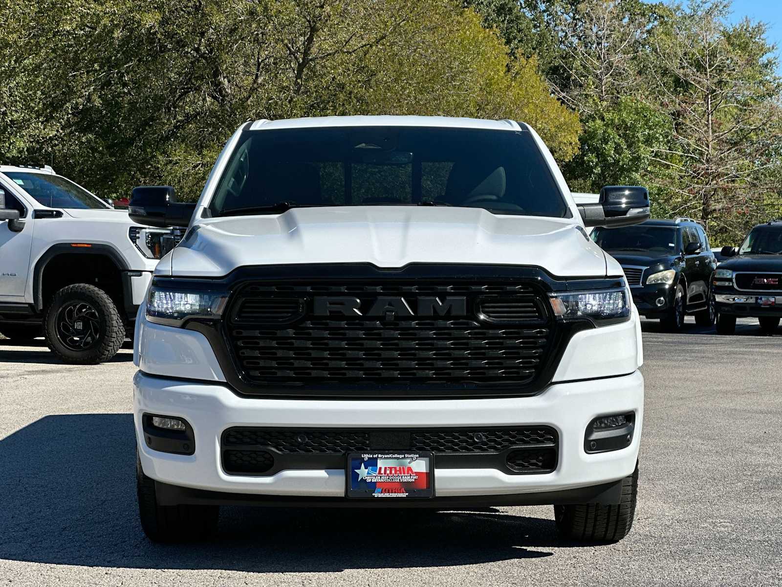 Thumbnail: 2026 RAM 1500 - 10