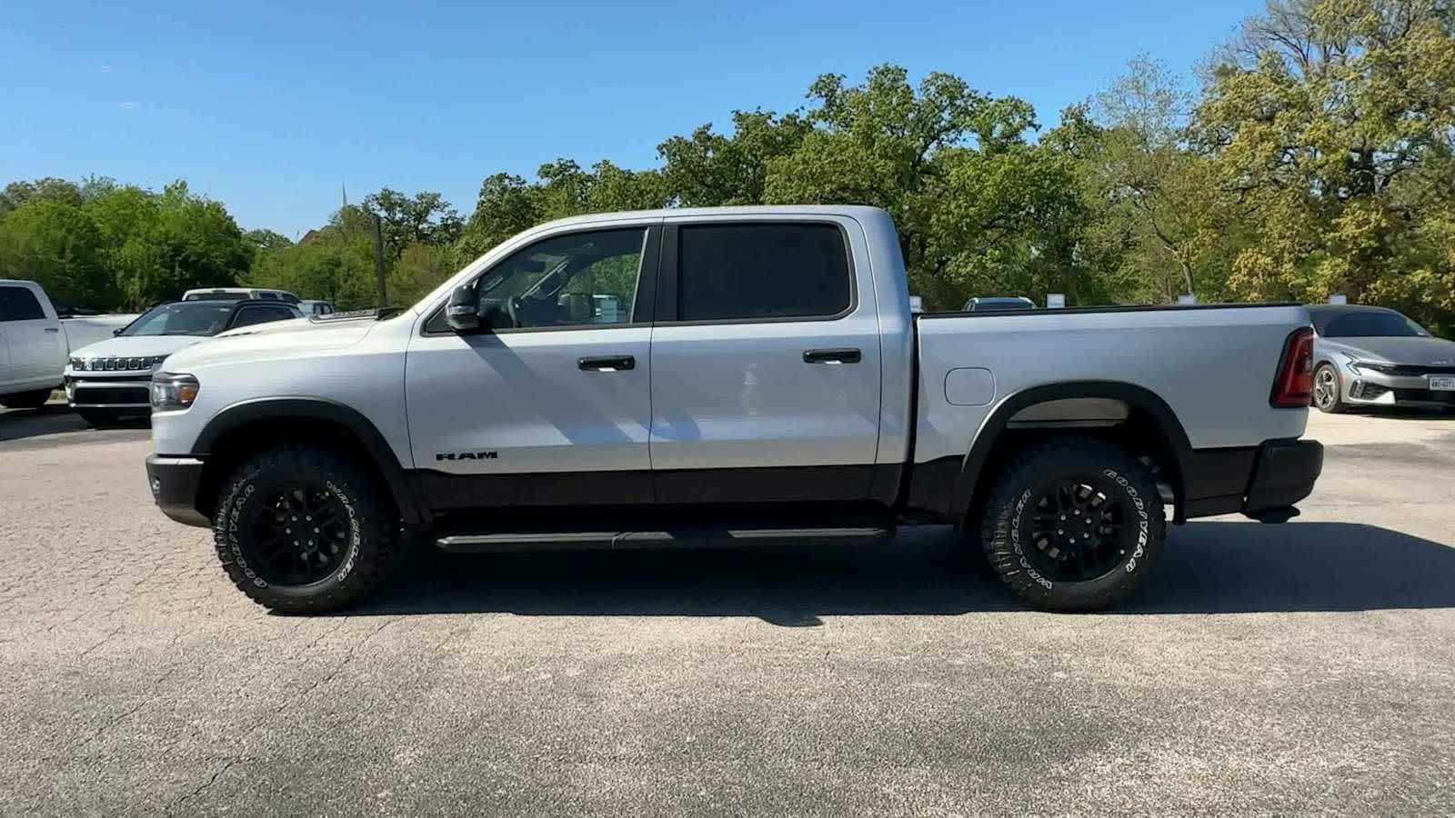 Thumbnail: 2026 RAM 1500 - 5