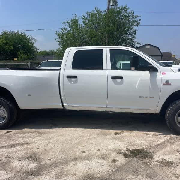 Thumbnail: 2022 RAM 3500 - 11