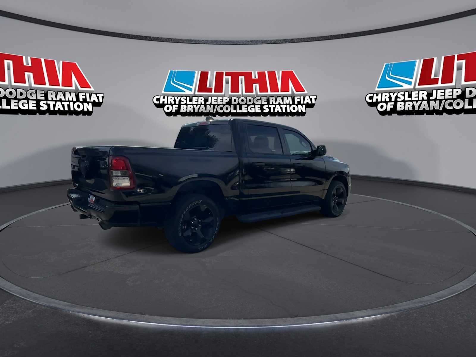 Thumbnail: 2024 RAM 1500 - 8