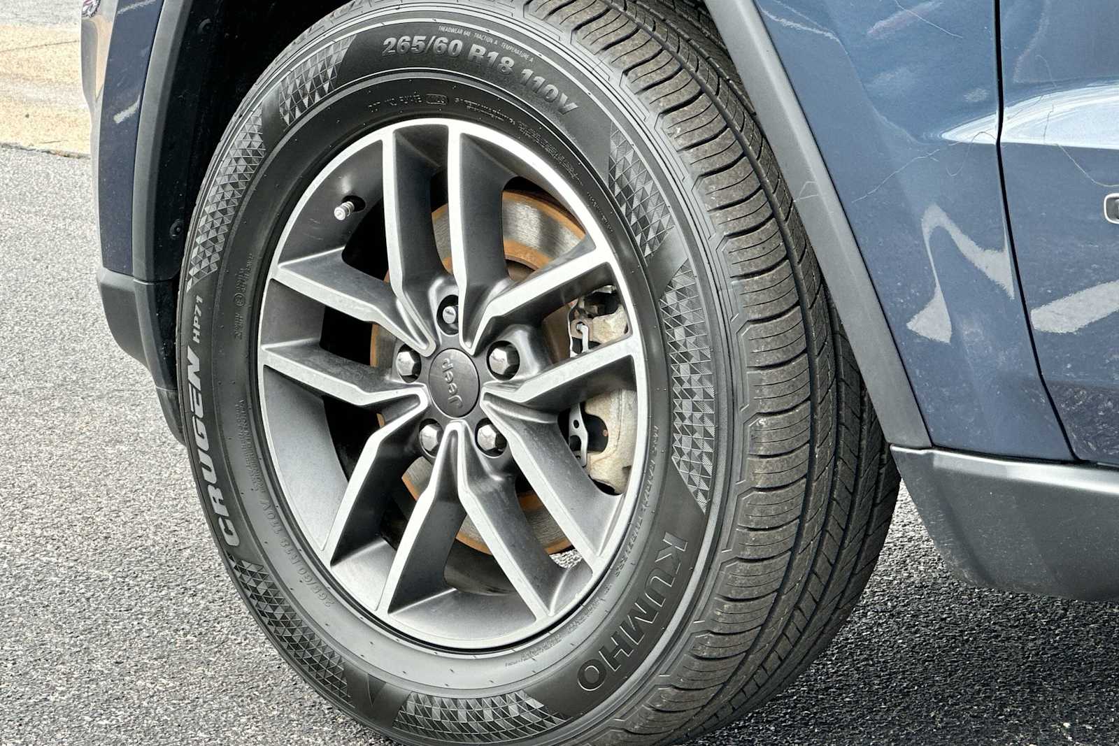 Thumbnail: 2021 Jeep Grand Cherokee - 11