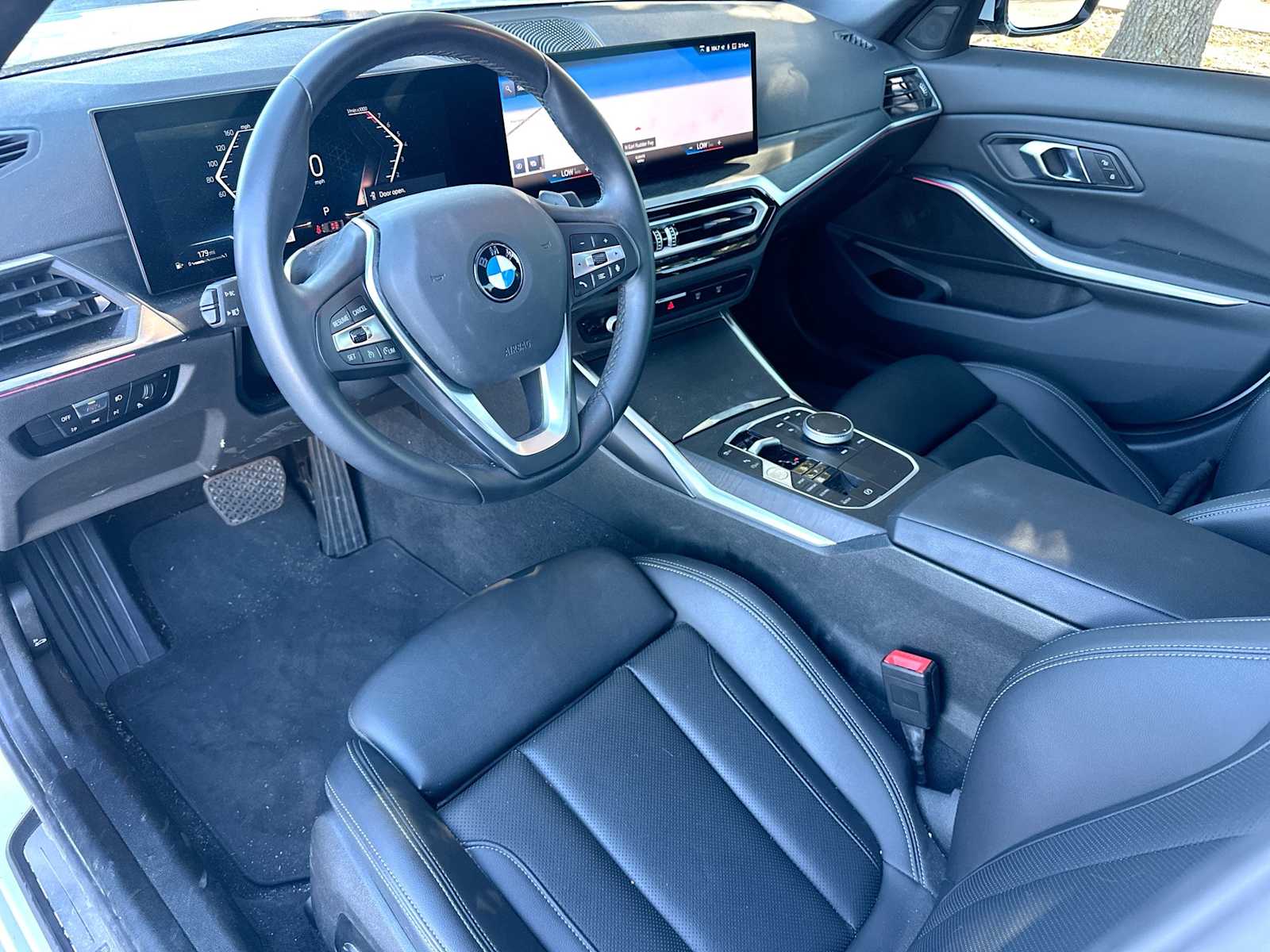 Thumbnail: 2024 BMW 3 Series - 18