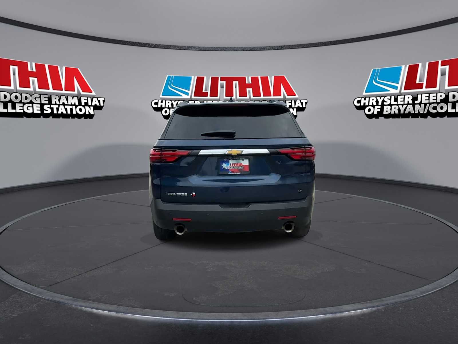 Thumbnail: 2022 Chevrolet Traverse - 7