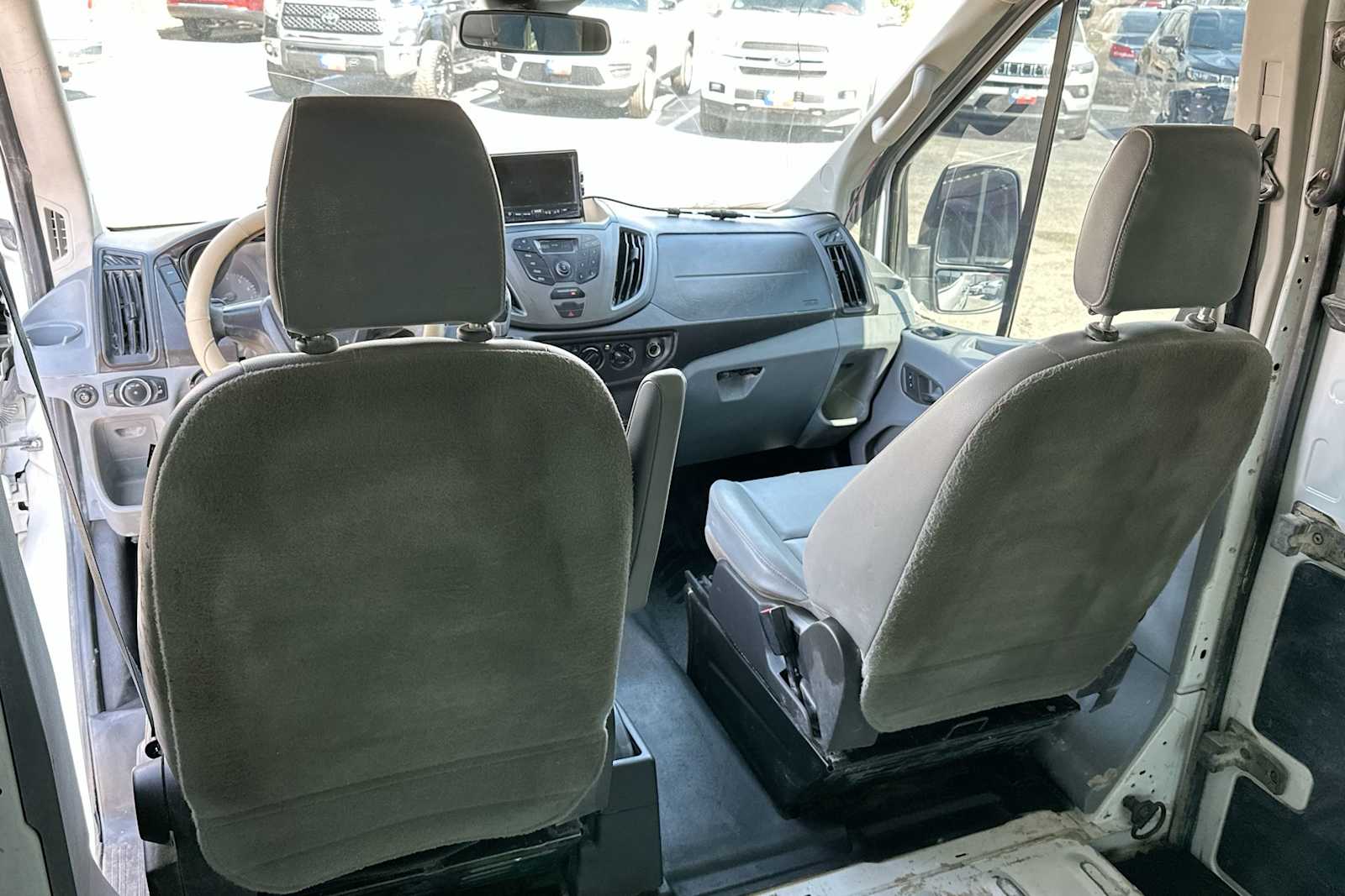 Thumbnail: 2016 Ford Transit Series - 24