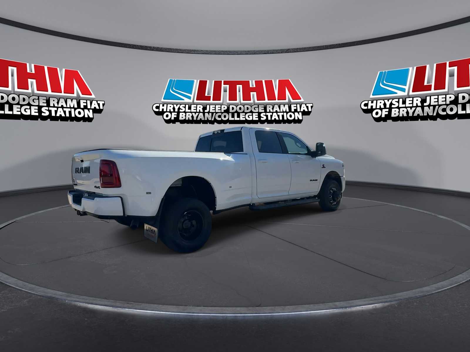 Thumbnail: 2026 RAM 3500 - 8