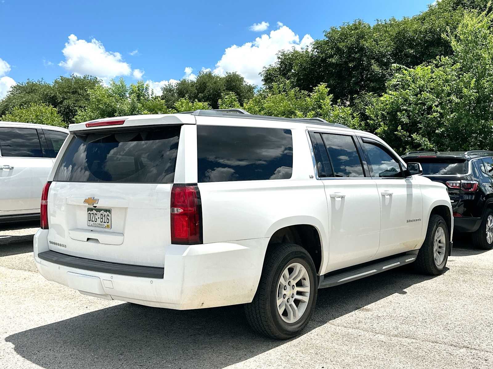 Thumbnail: 2015 Chevrolet Suburban - 4