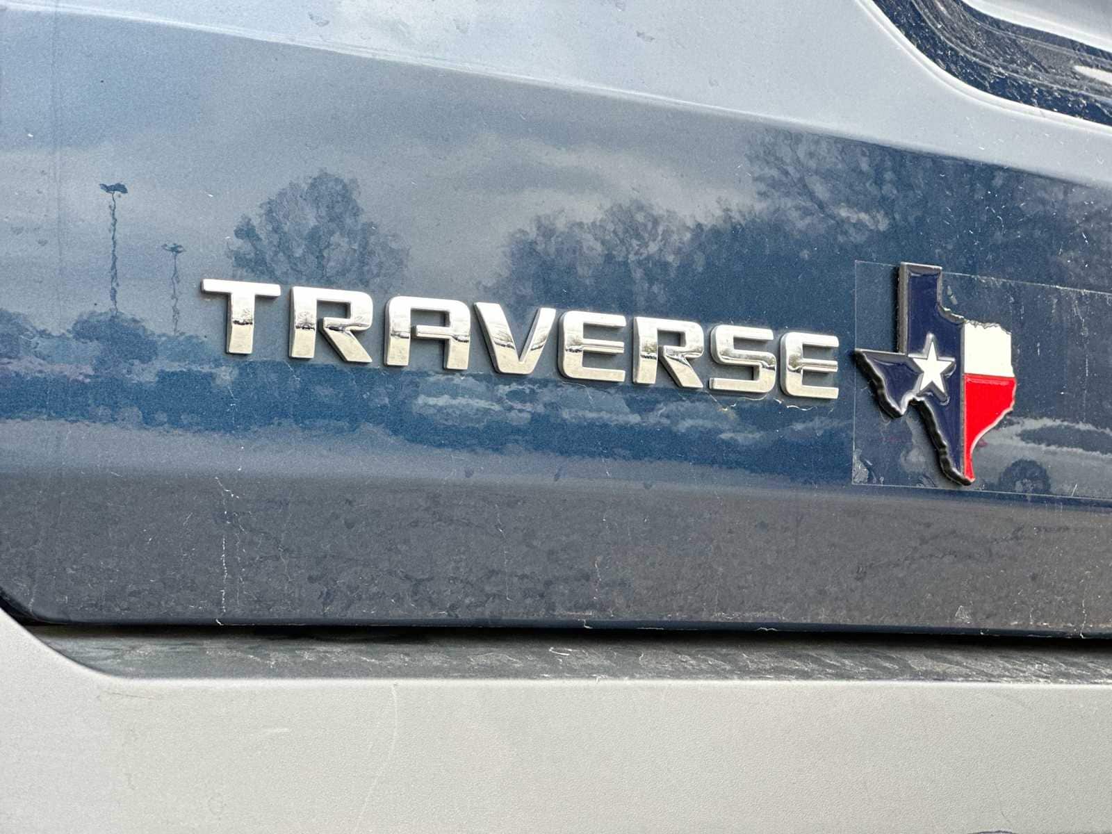 Thumbnail: 2022 Chevrolet Traverse - 15