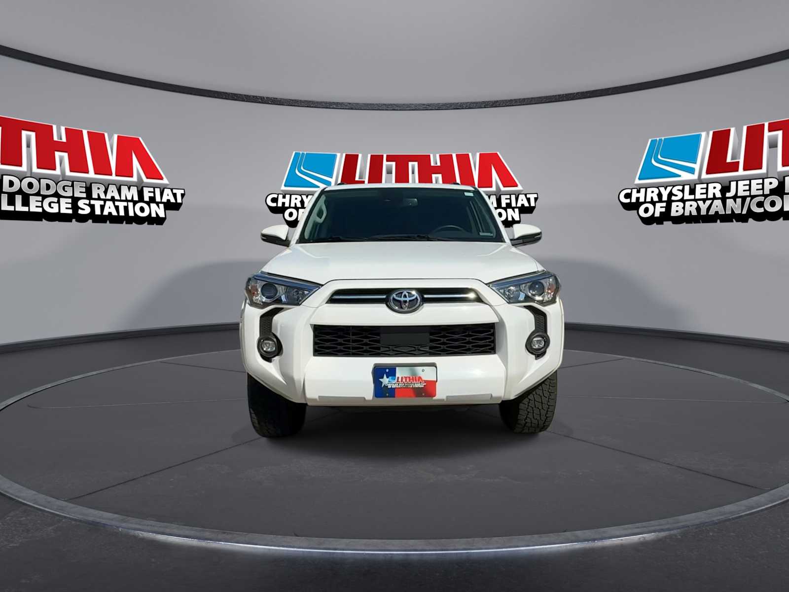 Thumbnail: 2022 Toyota 4Runner - 3