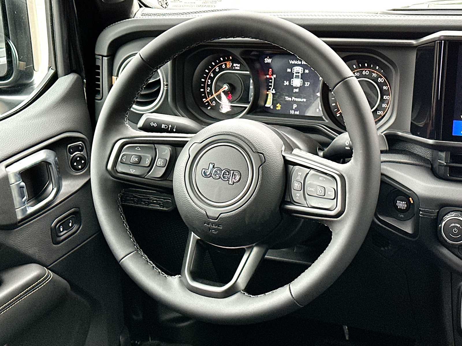 Thumbnail: 2026 Jeep Gladiator - 27