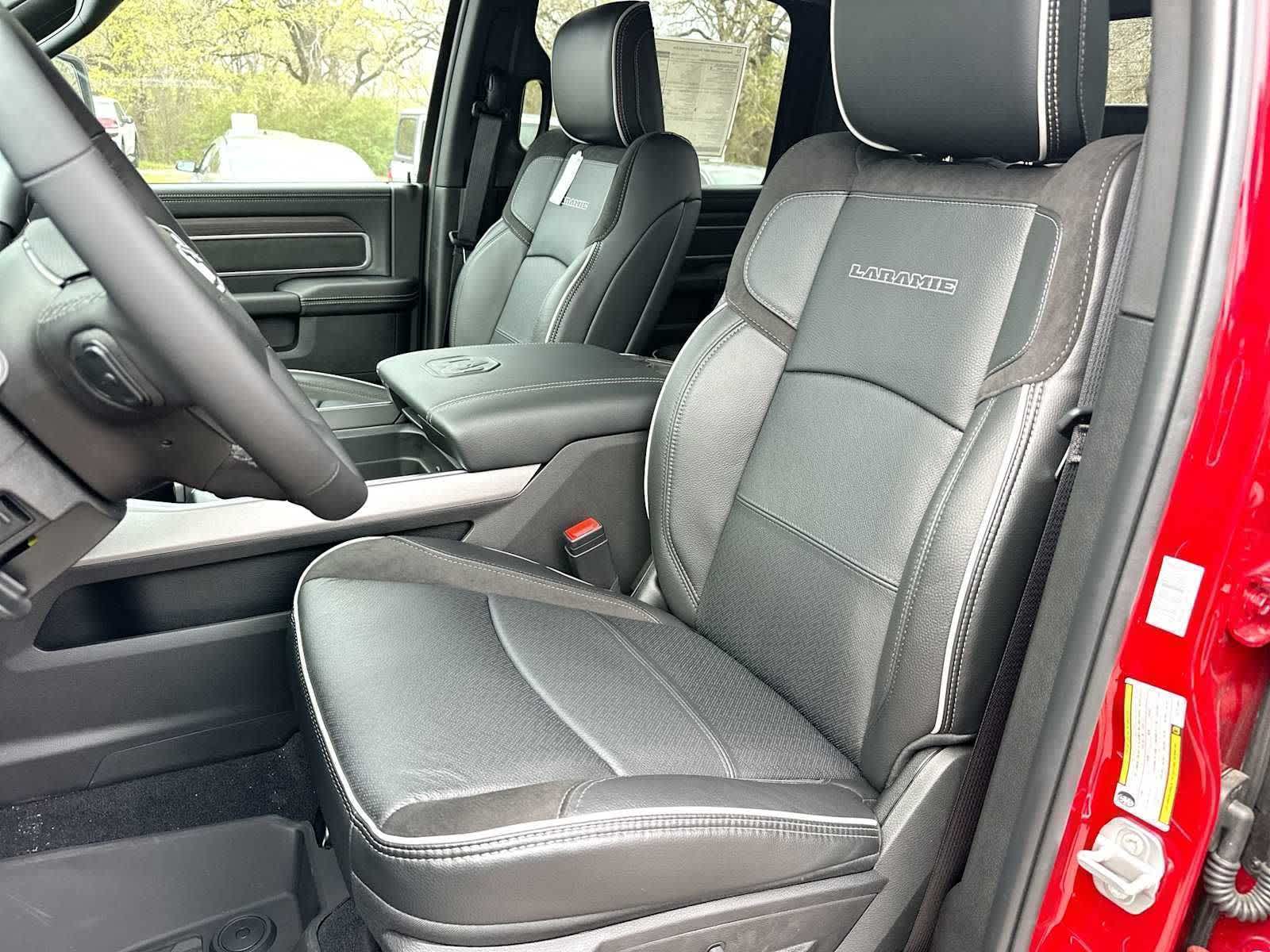 Thumbnail: 2026 RAM 3500 - 17