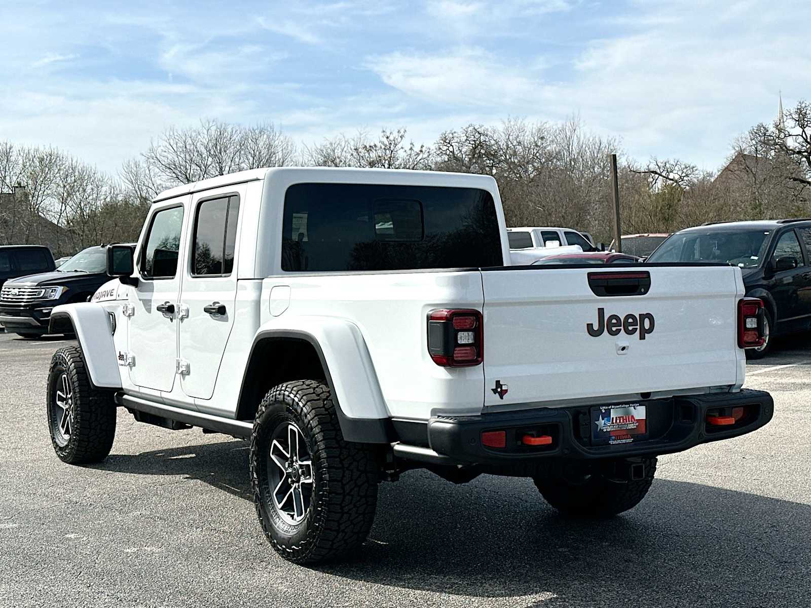 Thumbnail: 2026 Jeep Gladiator - 13