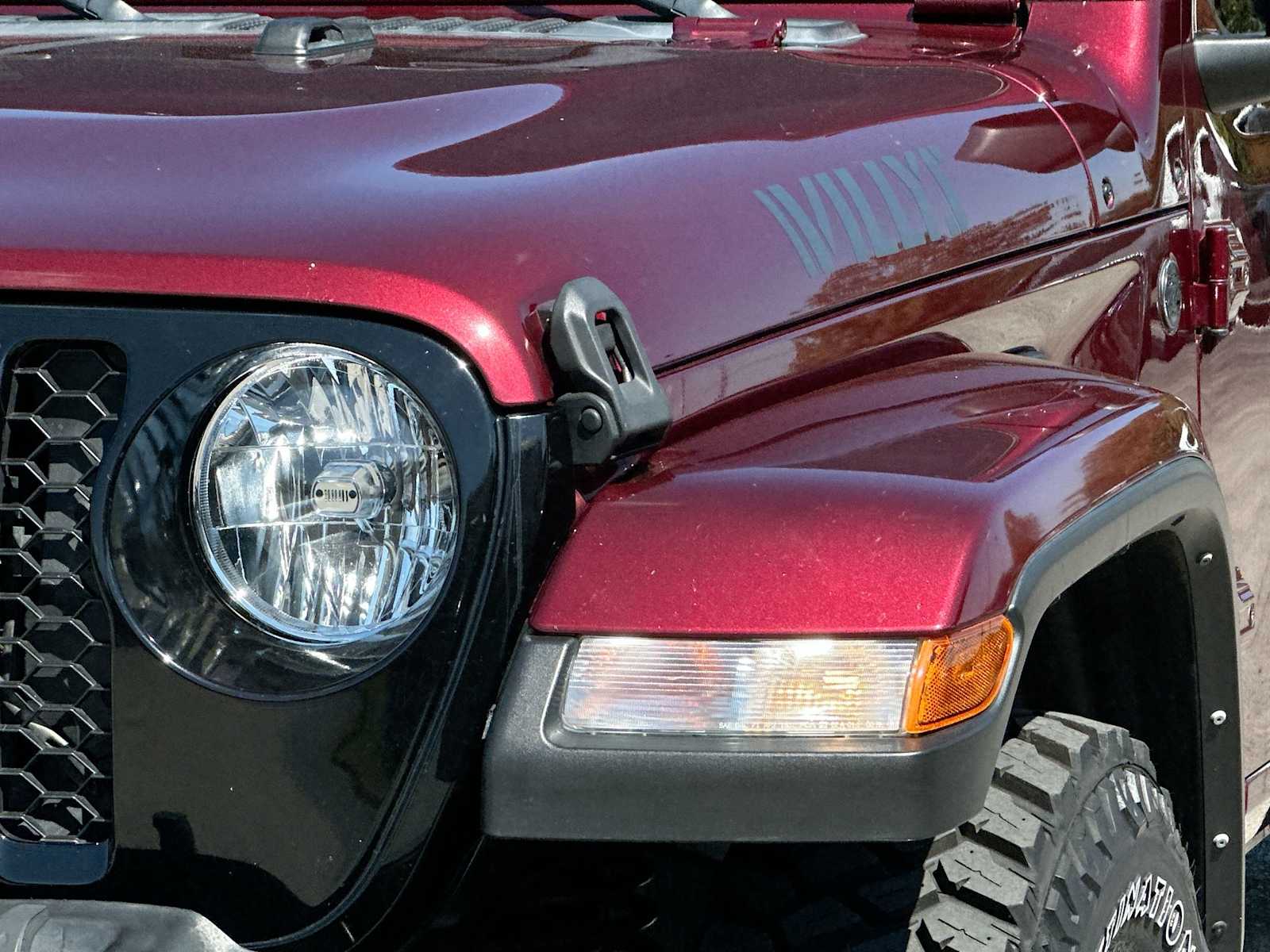 Thumbnail: 2022 Jeep Gladiator - 16